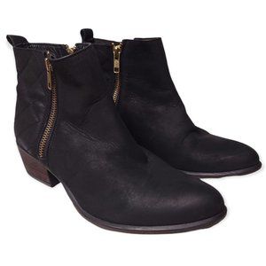 Steve Madden Nyrvana Quilted Suede Ankle Booties Black Zippers Almond Toe Size 7